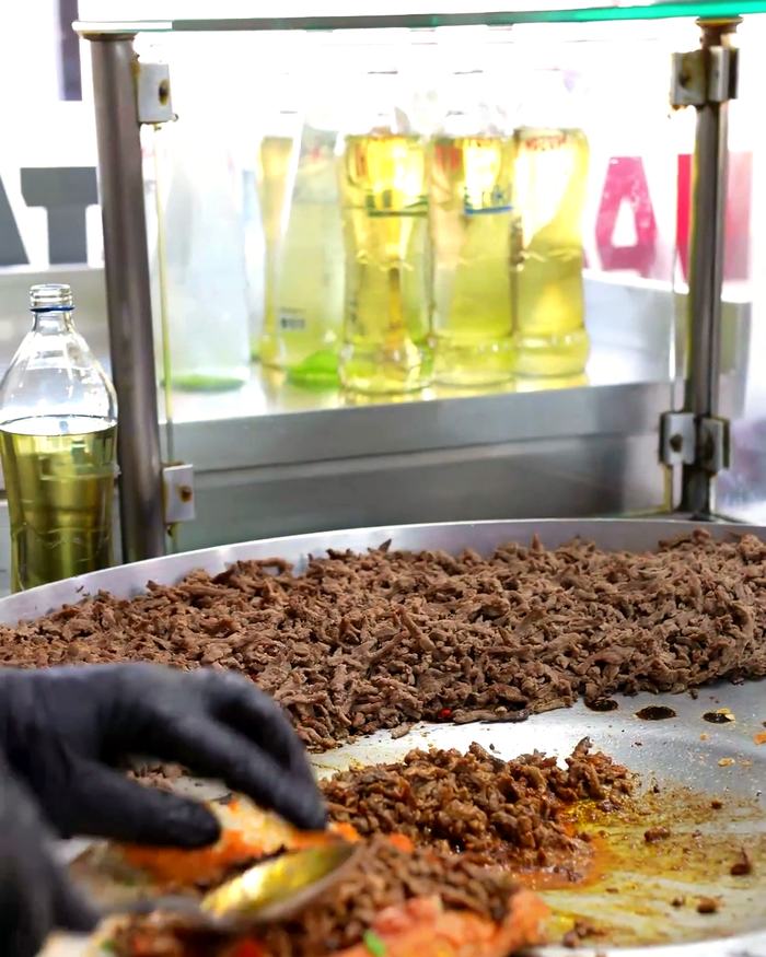 Hasan Usta Tantuni mutfak